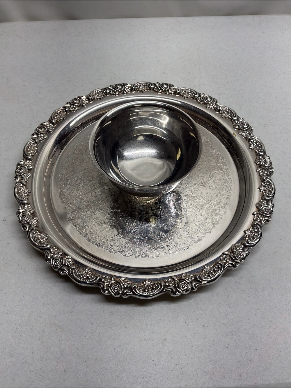 Wm. A Rogers Oneida Silversmiths Chip And Dip Serving Tray Platter VINTAGE